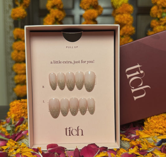 Golden Glitter Splash