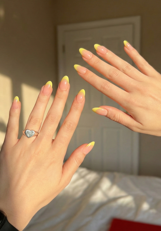 tich press on nails/candy French